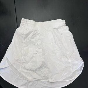 Lululemon Hotty hot skirt